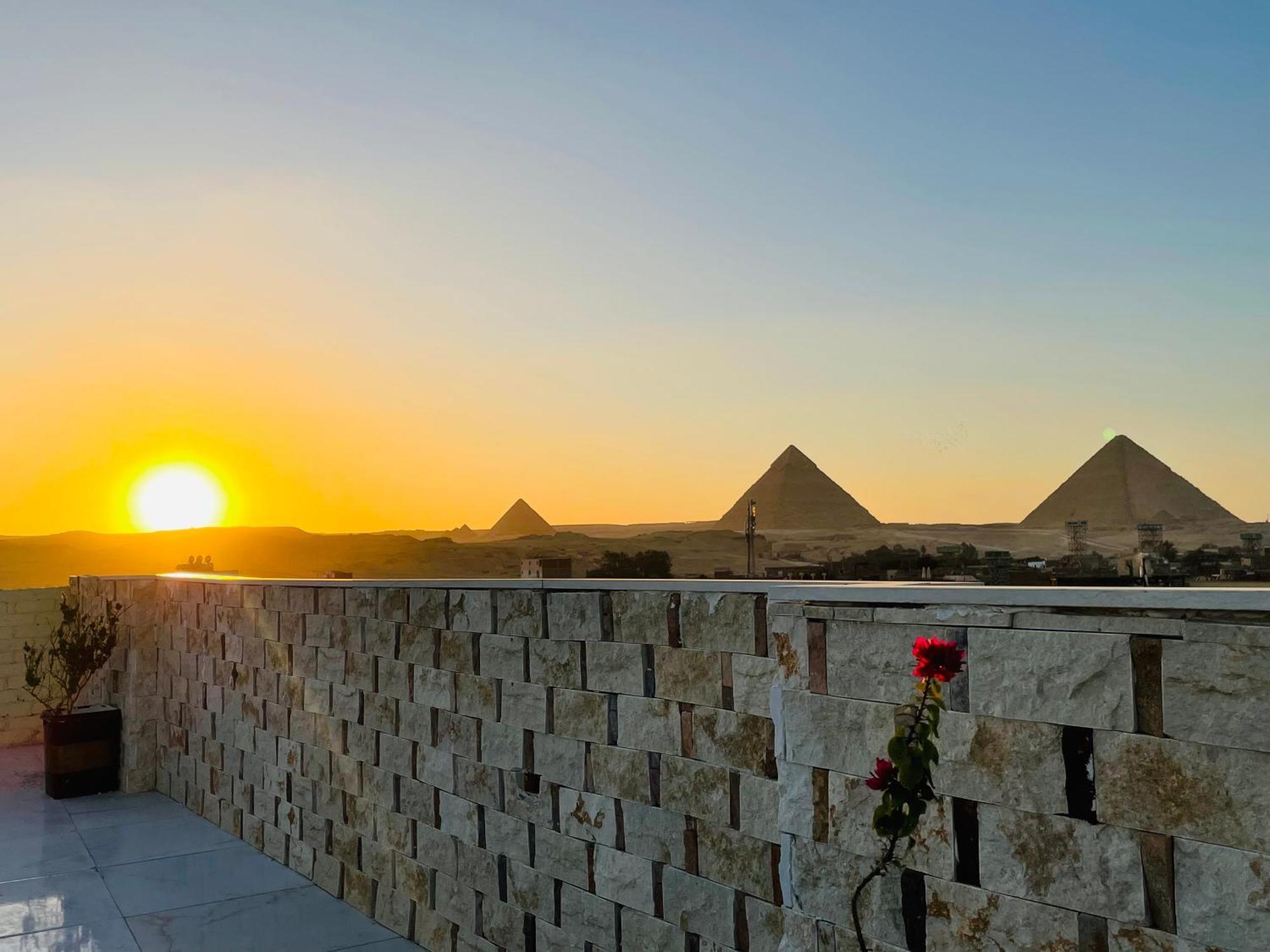 Golden Mask Pyramids Inn Kafrat al Jabal Luaran gambar
